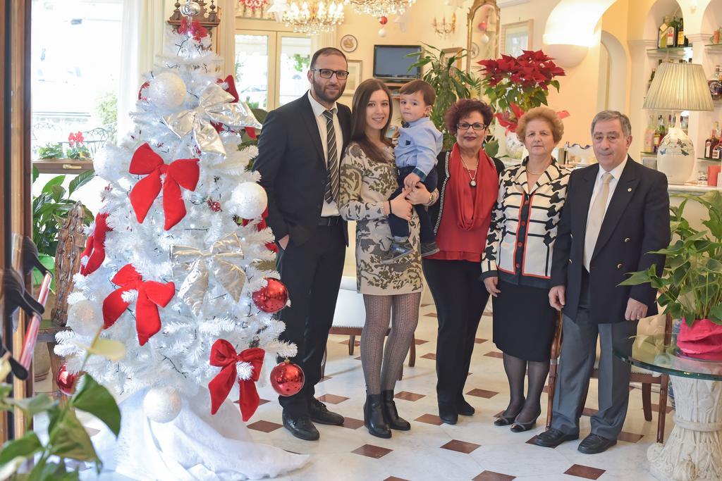 فندق هوتل سانتا لوشيا مينوري المظهر الخارجي الصورة